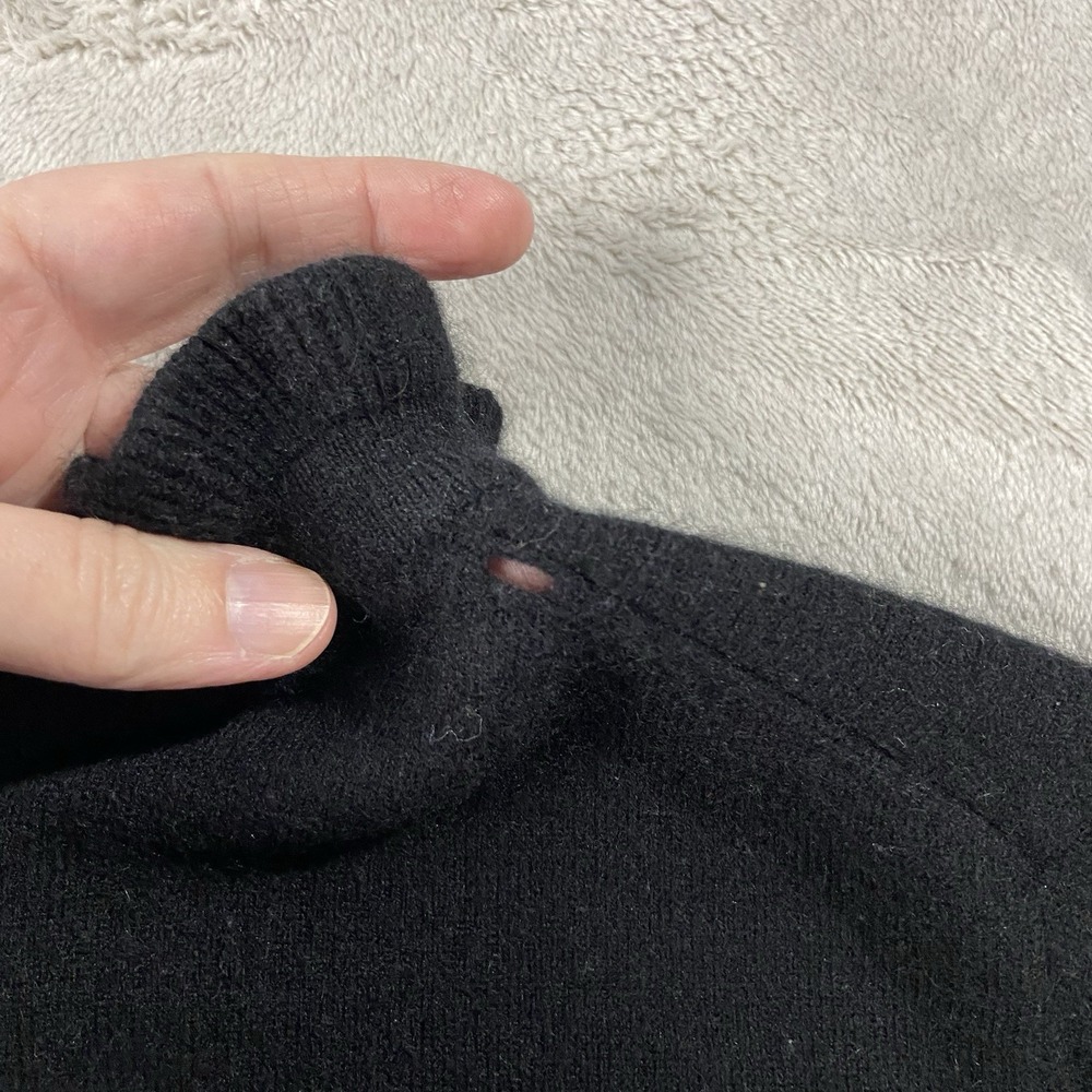 Invisible World 100% Cashmere Sweater Ruffled Collar Black Women’s M Whimsigoth - Picture 13 of 14